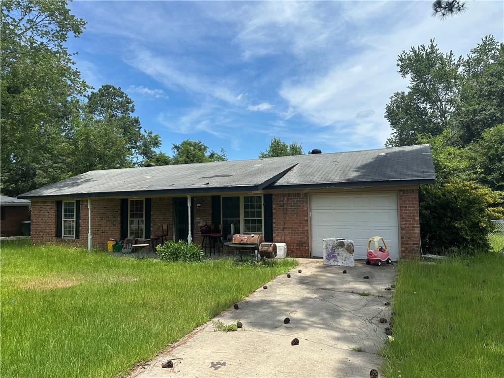662 Mahoney Rd., Hinesville, GA 31313