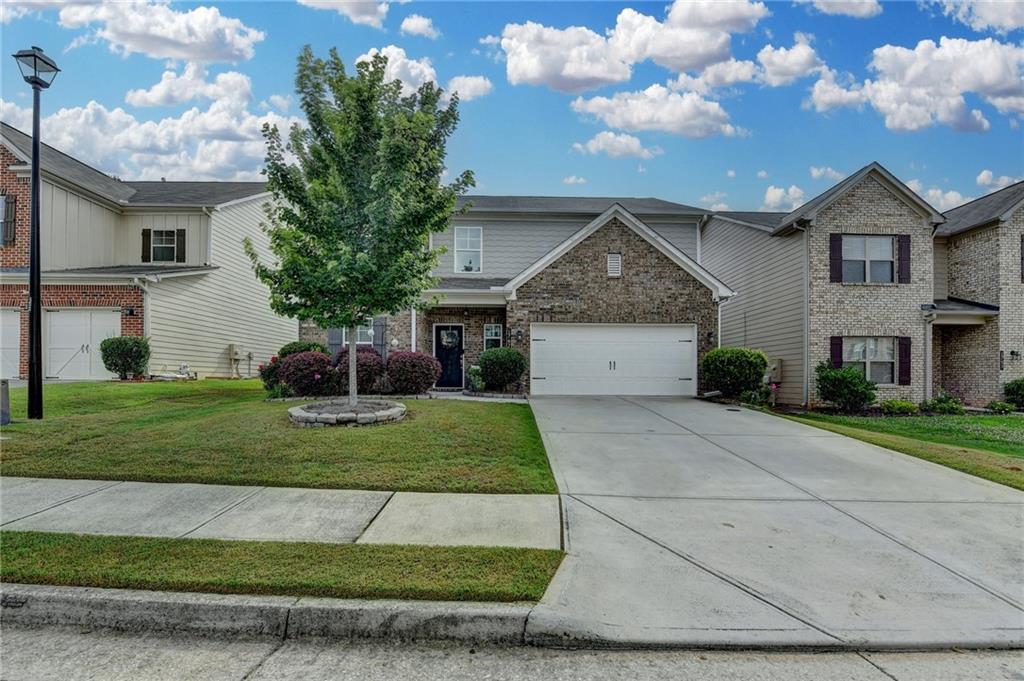 1767 Weatherbrook Cir., Lawrenceville, GA 30043