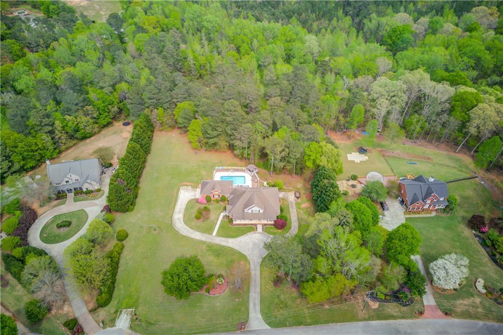 5040 Fawn Valley Dr., Loganville, GA 30052