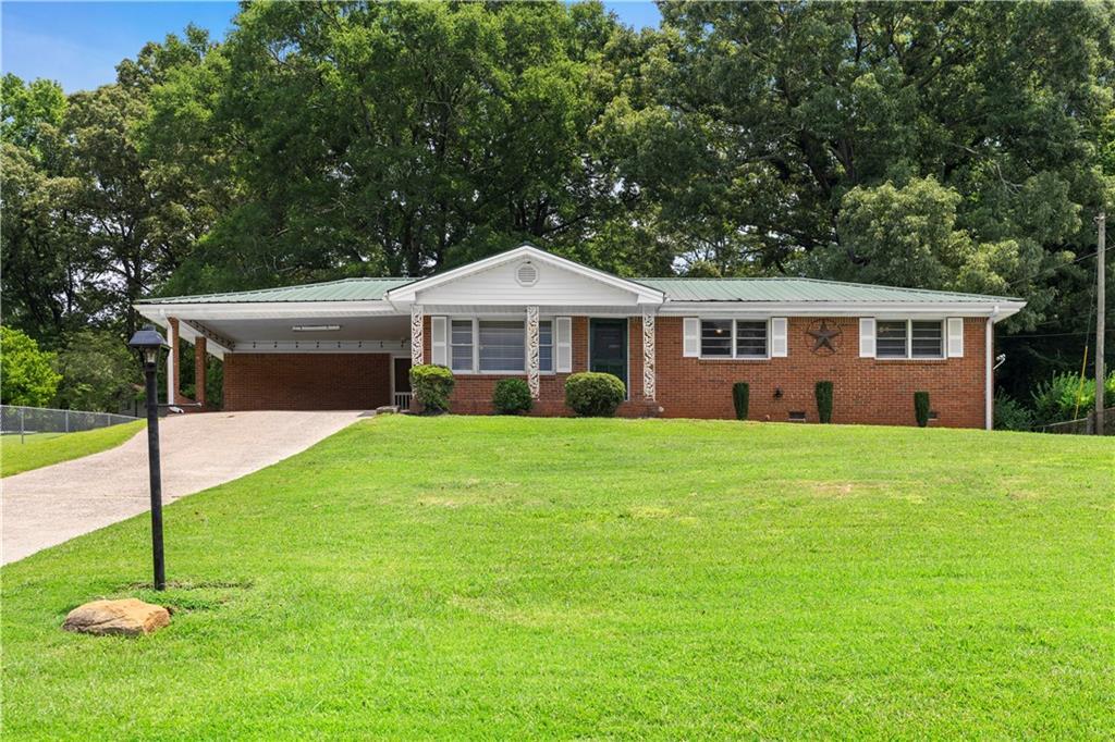 6073 Terry Ln., Austell, GA 30168