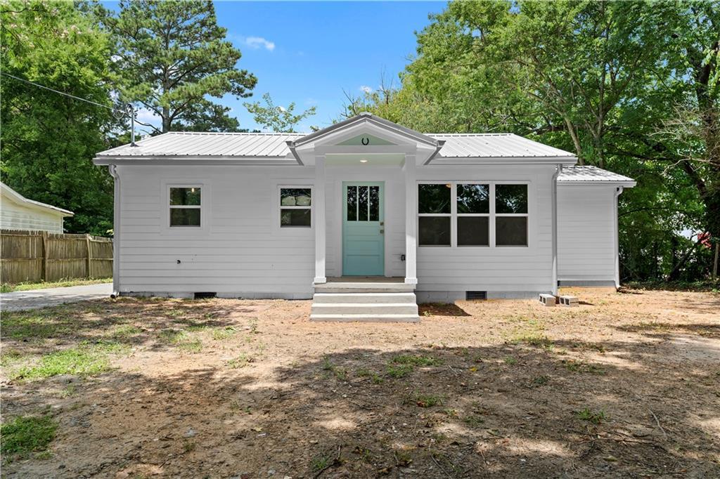 5233 Groovers Landing Rd., Acworth, GA 30101