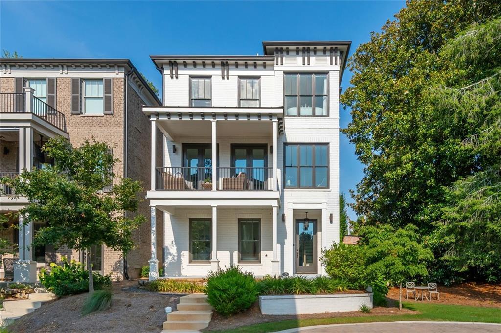 100 Villa Magnolia Ln., Alpharetta, GA 30009