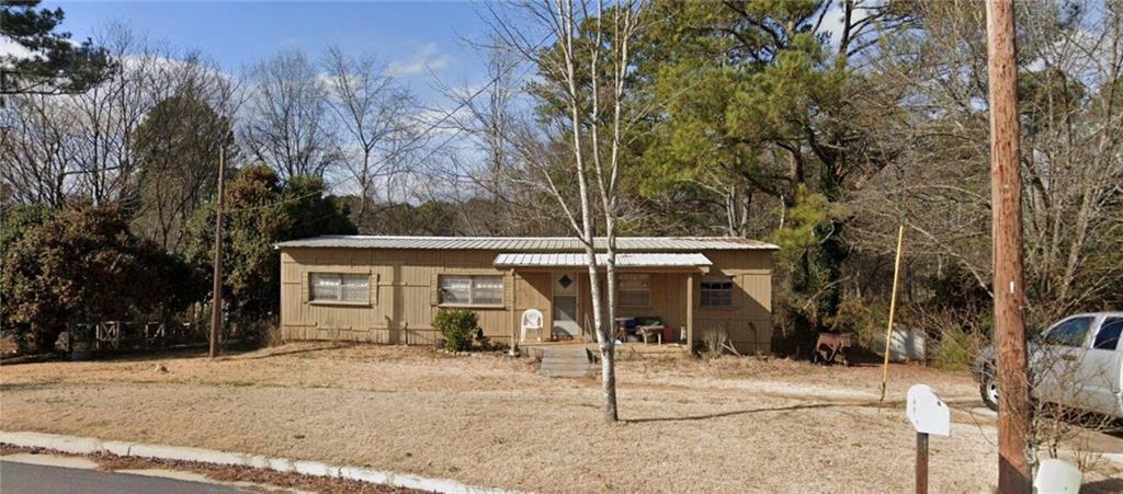 1677 Lake Louella Rd., Suwanee, GA 30024