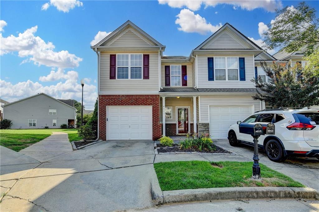 4913 Vireo Dr., Flowery Branch, GA 30542