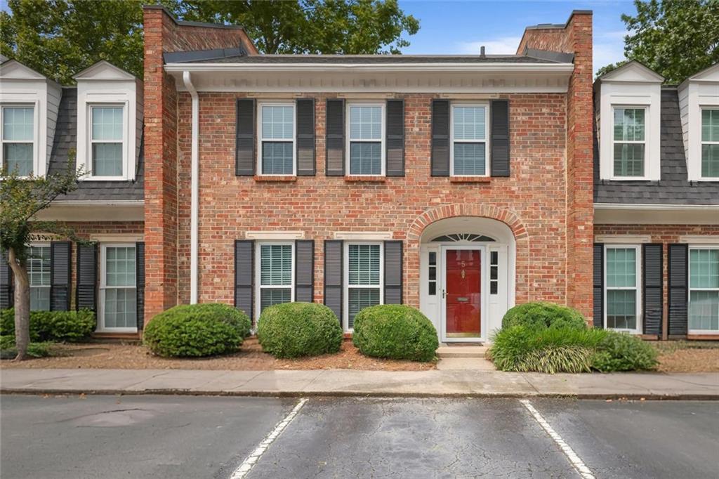 5 Palace Green Place, Atlanta, GA 30318