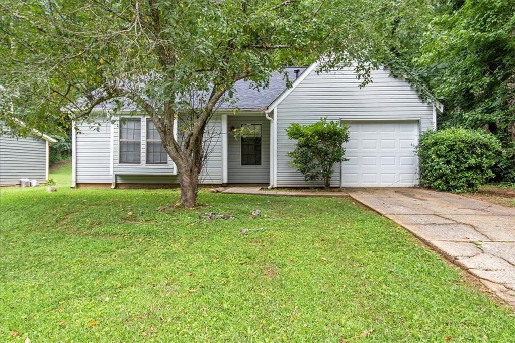 5426 Martins Crossing Rd., Stone Mountain, GA 30088