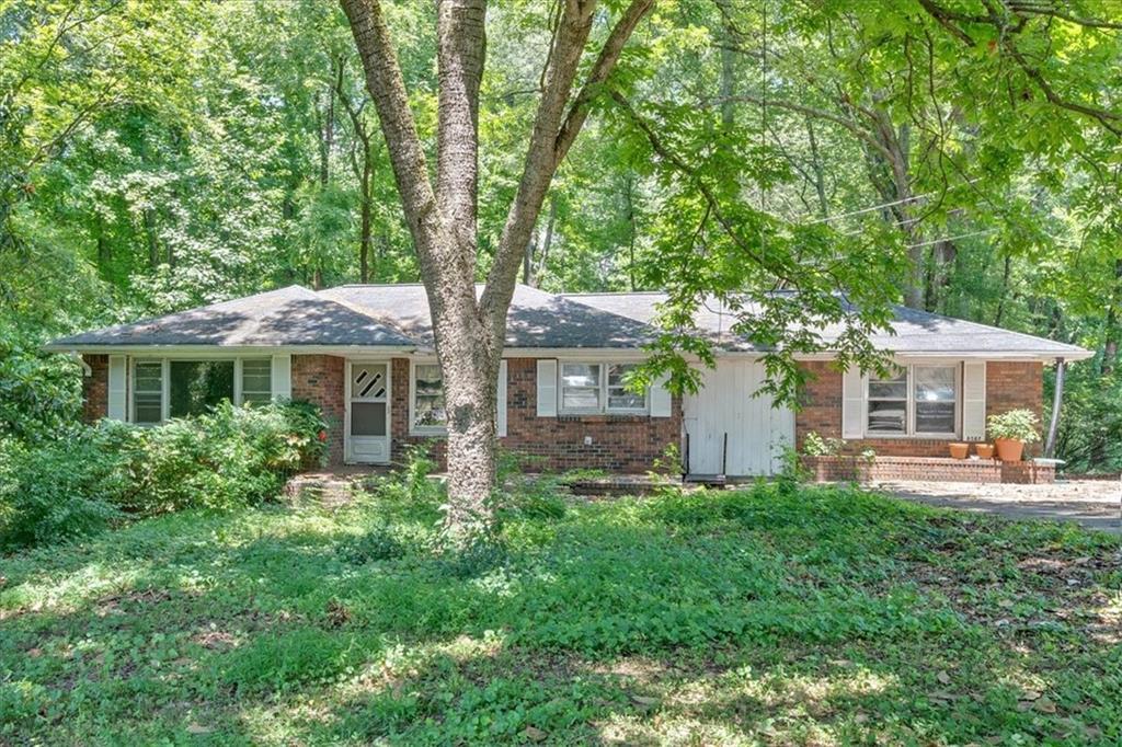 8587 Cumming Hwy., Canton, GA 30115