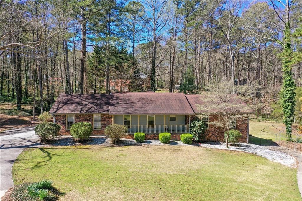 9491 Hidden Branch Dr., Jonesboro, GA 30236