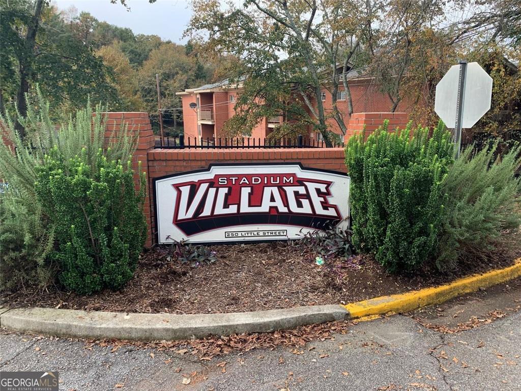 250 Little St. #D105, Athens, GA 30605