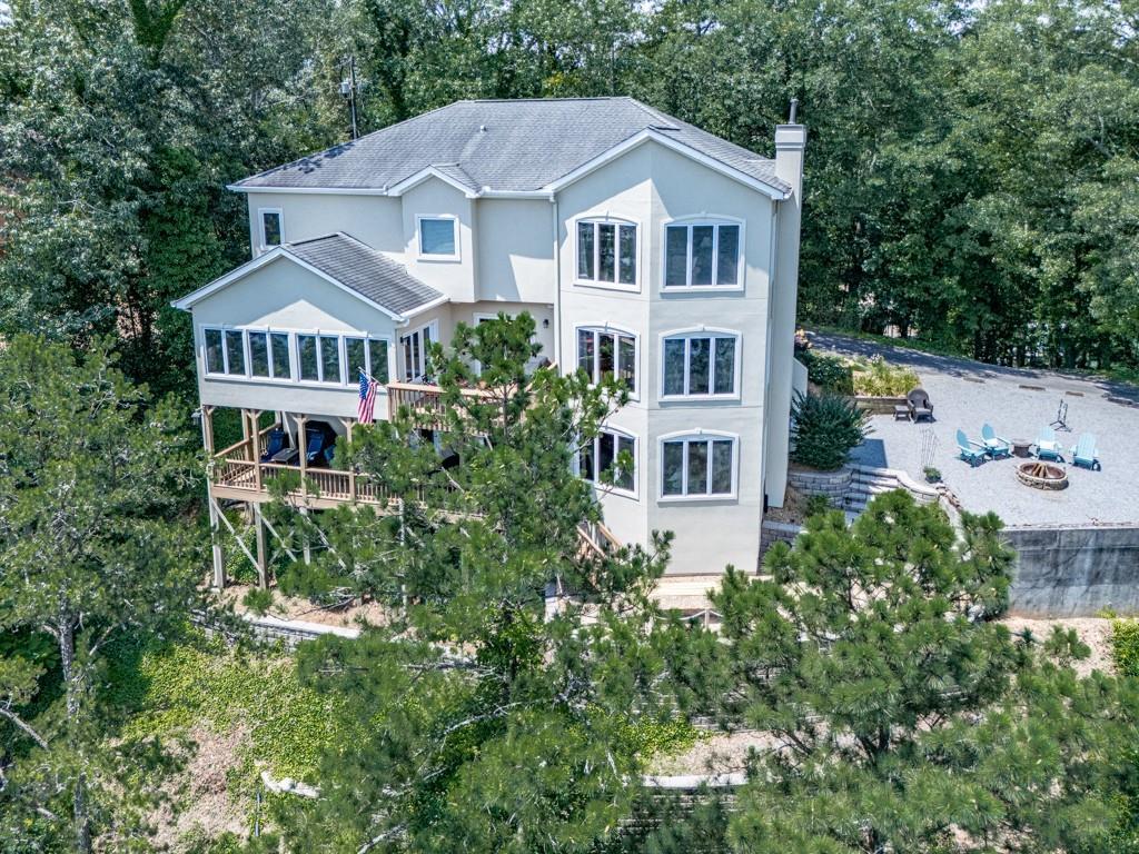 7560 Island Mill Rd., Acworth, GA 30102