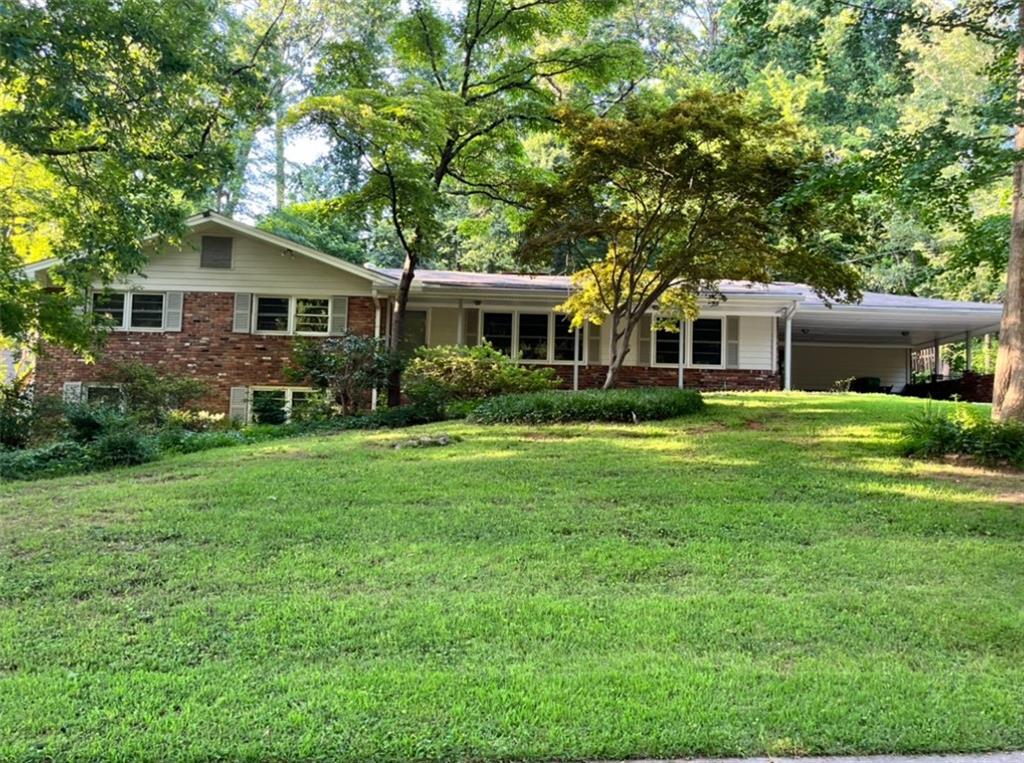 1646 Rainier Falls Dr., Atlanta, GA 30329
