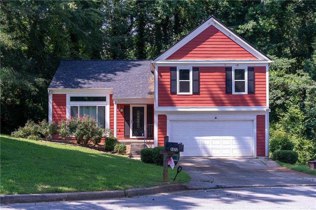 7472 Woods Ct., Lithonia, GA 30058