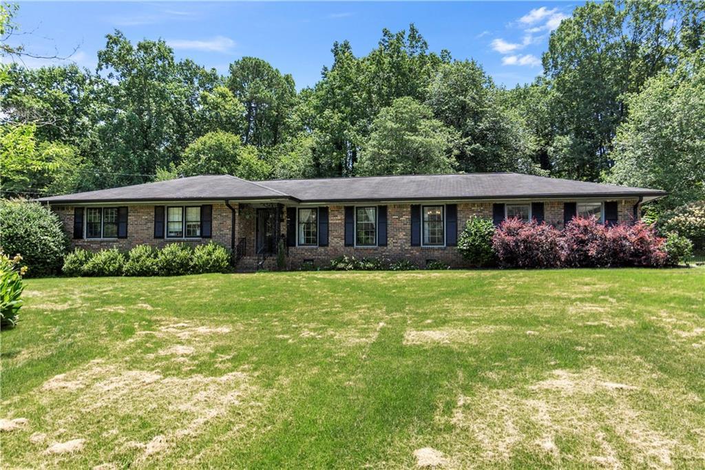 2532 Millbrook Dr., Snellville, GA 30078