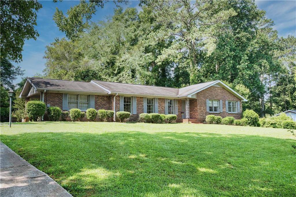 4581 Newcastle Cir., Lithonia, GA 30038