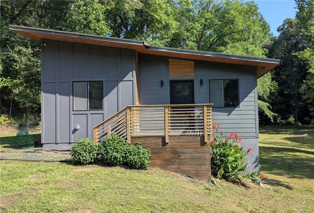 1092 Hillcrest Dr., Atlanta, GA 30316