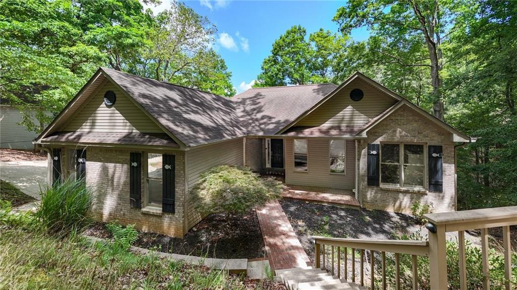 122 Douglas Fir Dr., Waleska, GA 30183