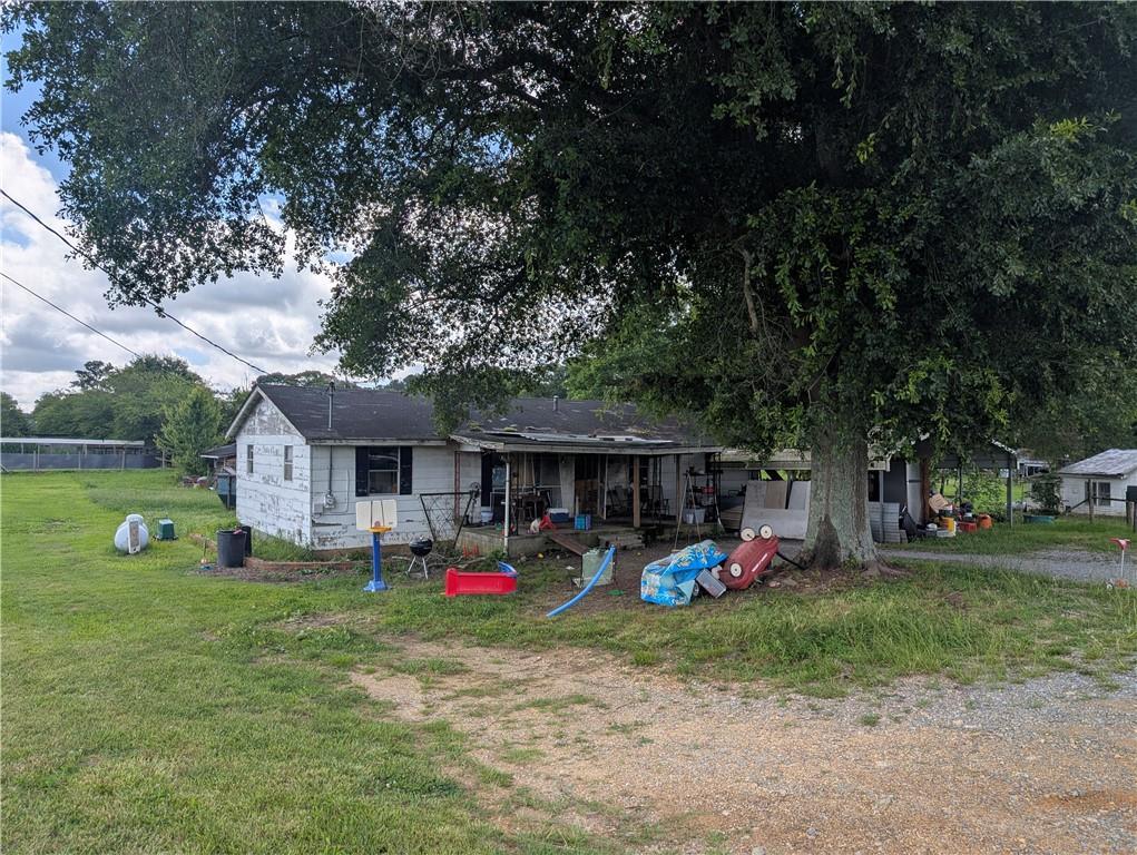 93 Garrett Rd., Rockmart, GA 30153