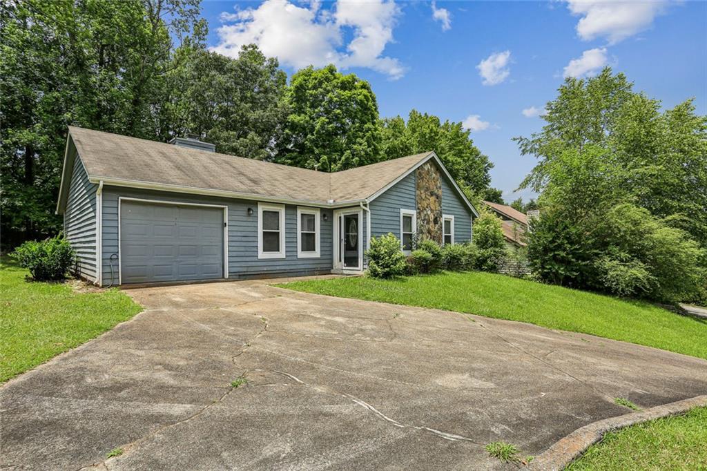 1050 Chapman Cir., Stone Mountain, GA 30088