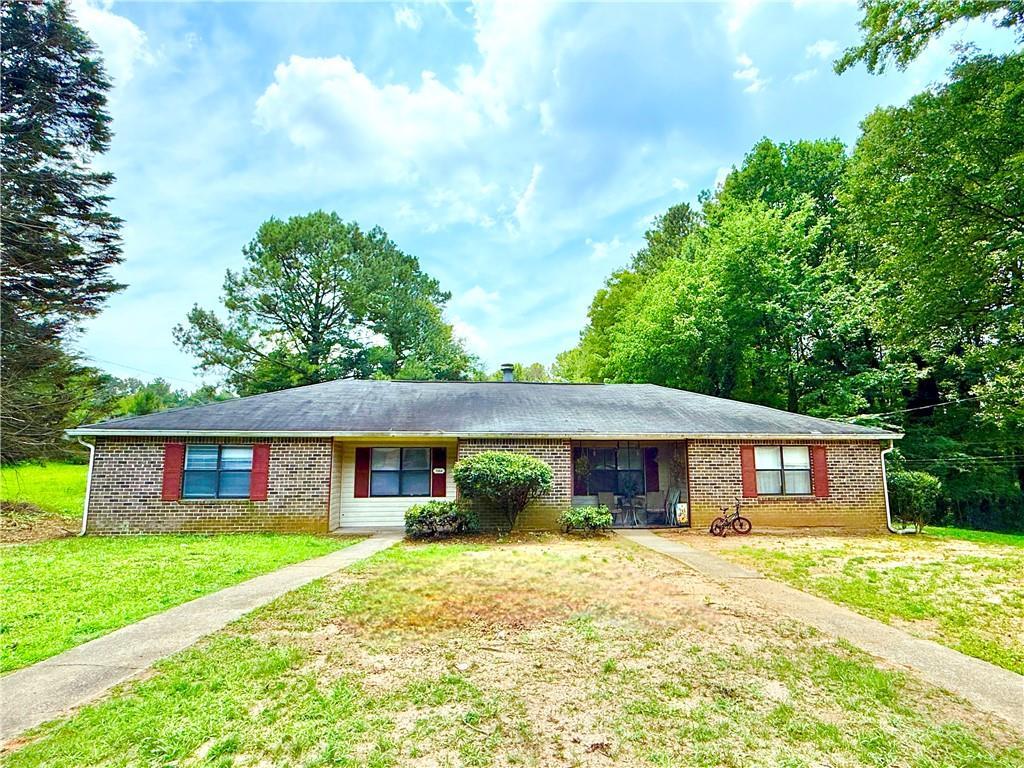 3266 Sarah Lou Dr., Snellville, GA 30078