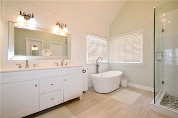 340 Channings Lake Dr., Lawrenceville, GA 30043