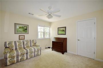340 Channings Lake Dr., Lawrenceville, GA 30043