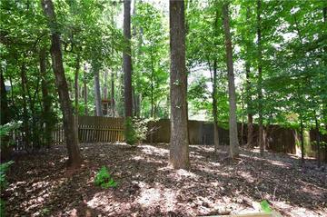 340 Channings Lake Dr., Lawrenceville, GA 30043
