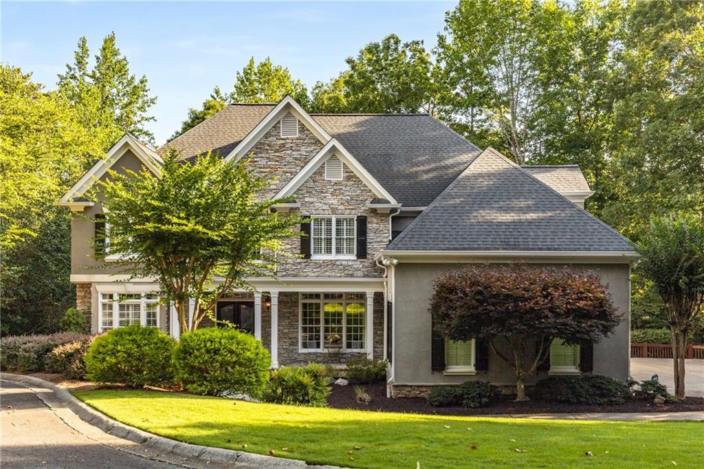 4789 Crest Park Ln., Marietta, GA 30068