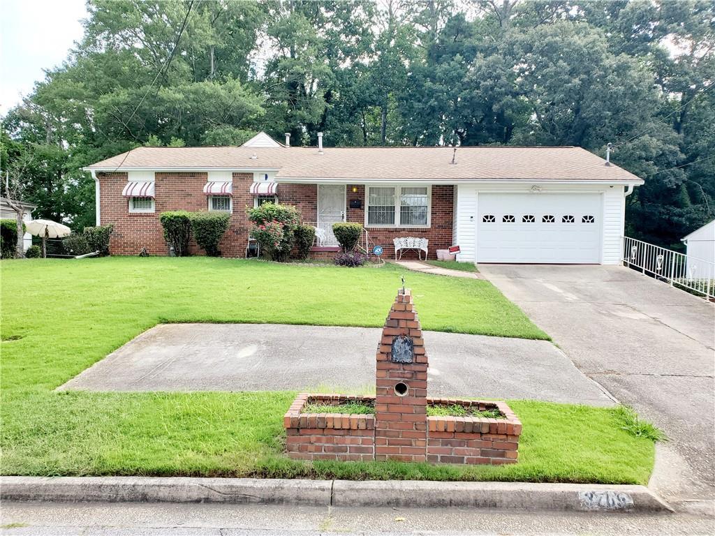 3769 Amber Rd., Atlanta, GA 30331