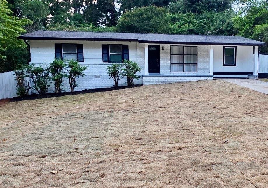 559 Allgood Rd., Stone Mountain, GA 30083