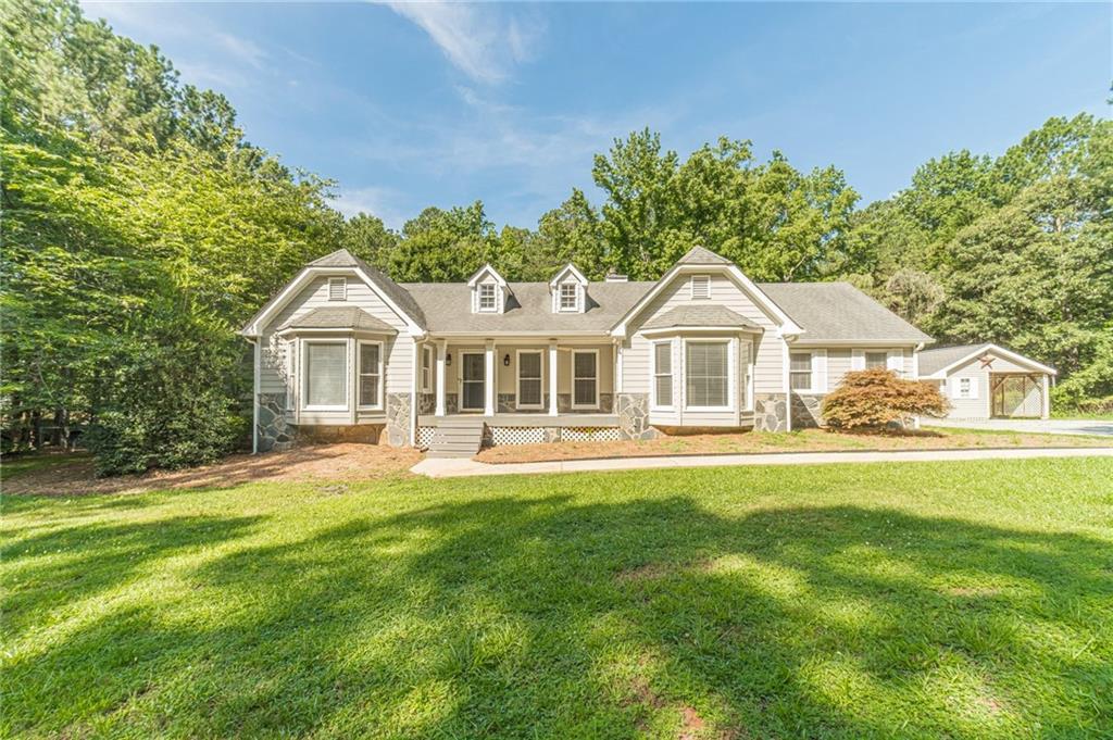 4120 Grady Smith Rd., Loganville, GA 30052