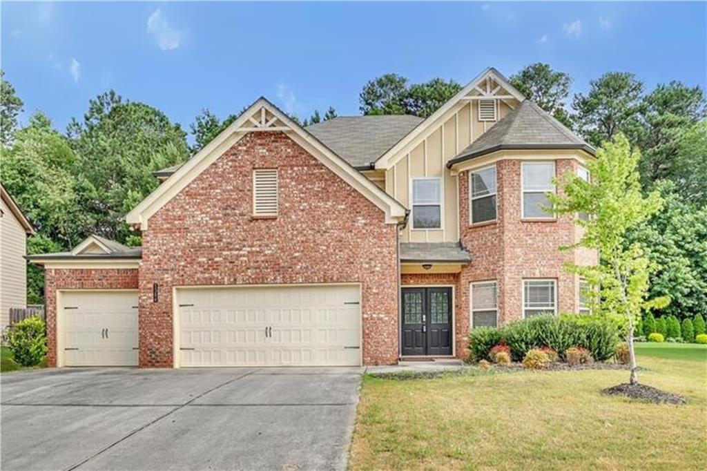 1354 Slate Bend Dr., Dacula, GA 30019
