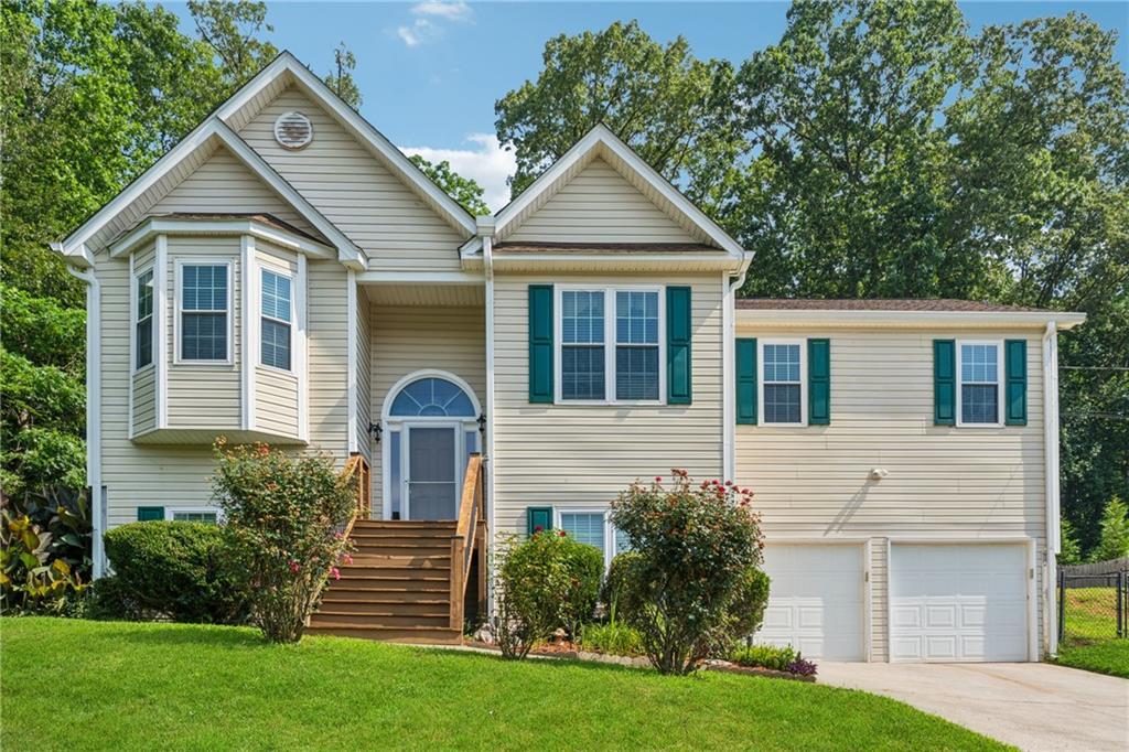 672 Victorian Cir., Dallas, GA 30157