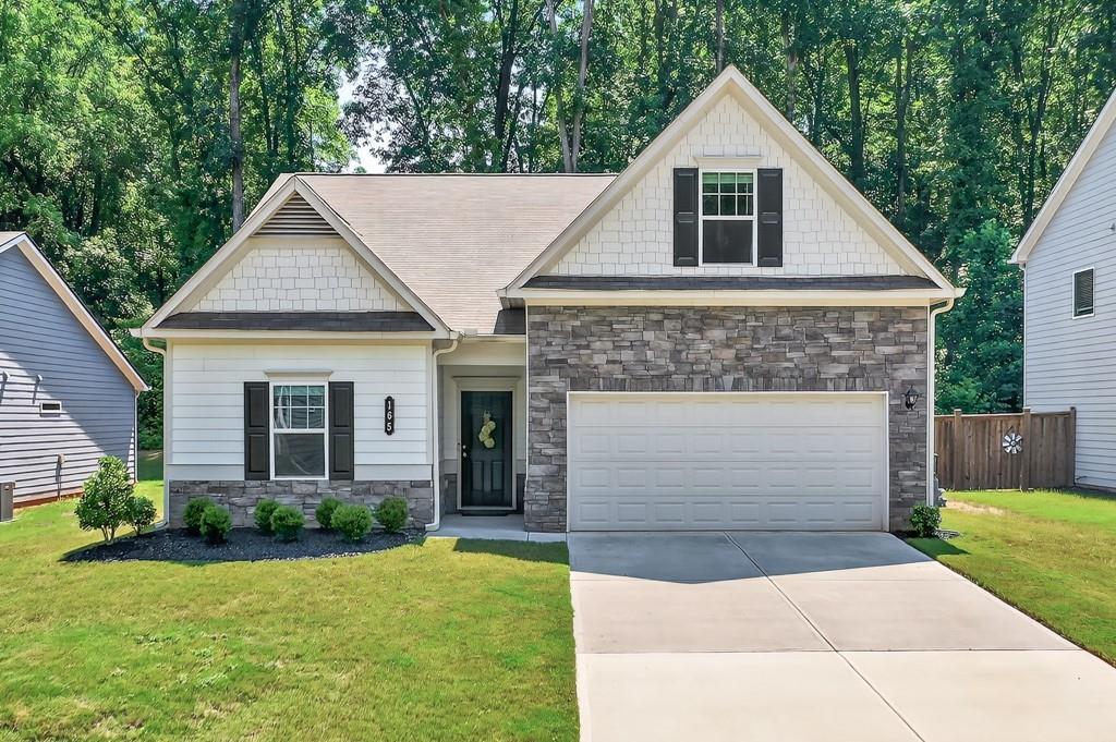 165 Winner St., Acworth, GA 30102