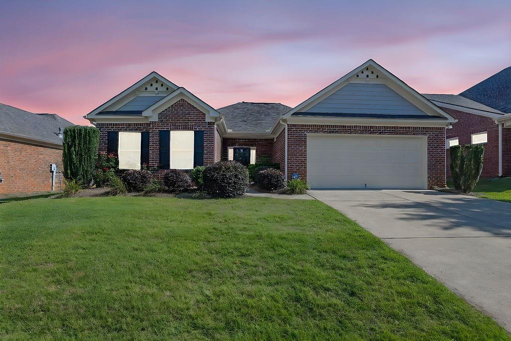 1550 Rolling View Dr., Cumming, GA 30040