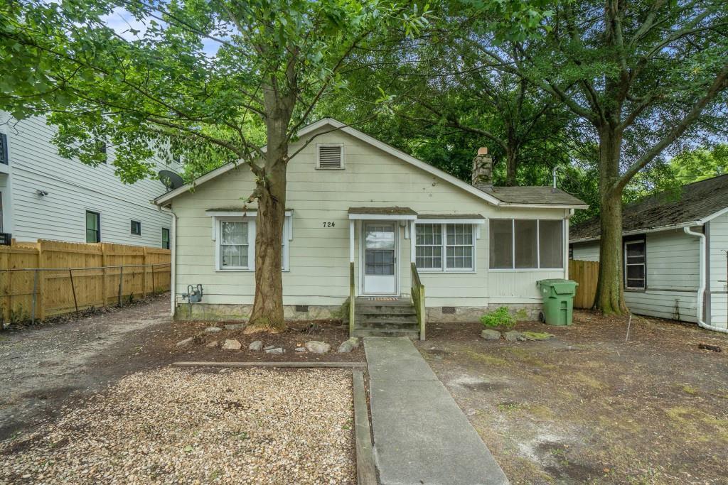 724 Bellemeade Ave., Atlanta, GA 30318