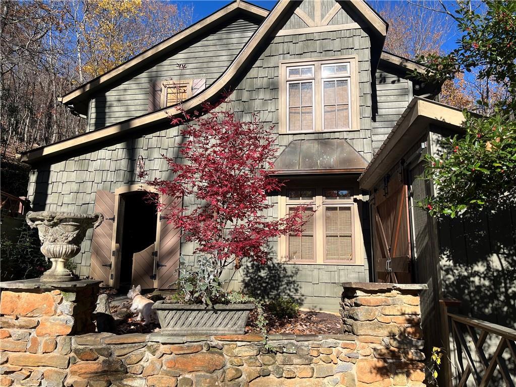178 Buttercup Ln., Big Canoe, GA 30143