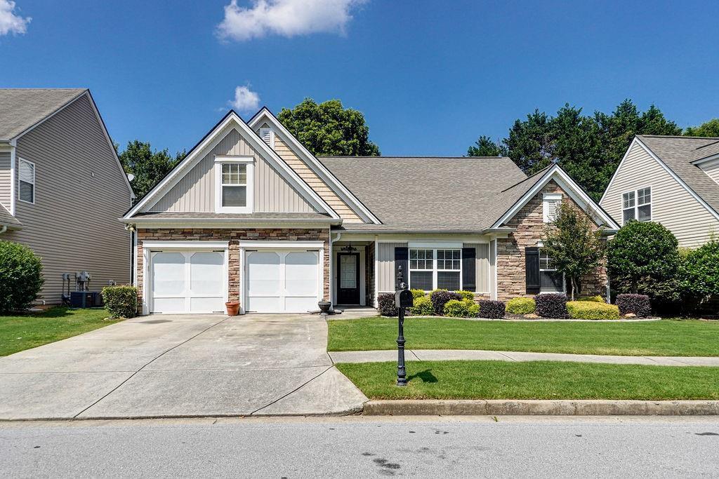 2423 Walnut Tree Ln., Buford, GA 30519