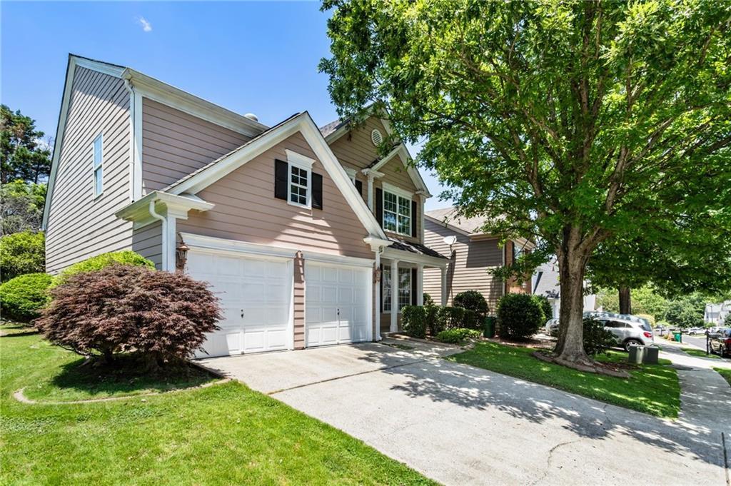 424 Citronelle Dr., Woodstock, GA 30188