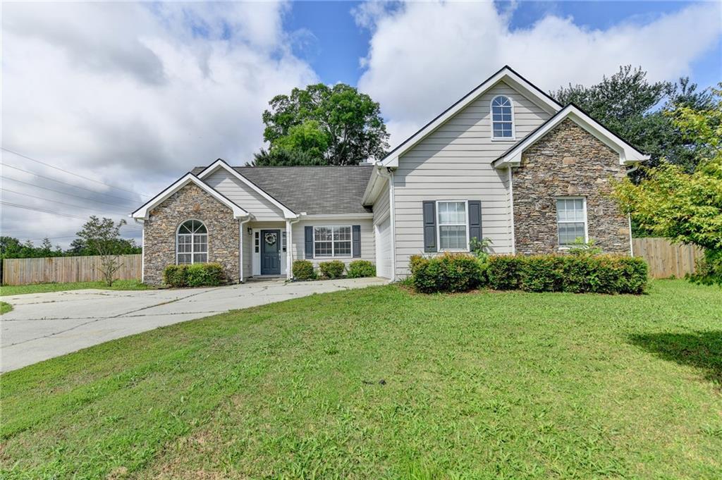 3573 Plantation Pl., Loganville, GA 30052