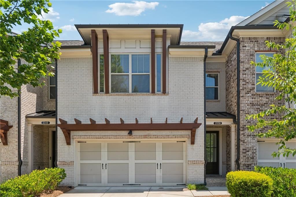 2058 Glenview Park Cir., Duluth, GA 30097