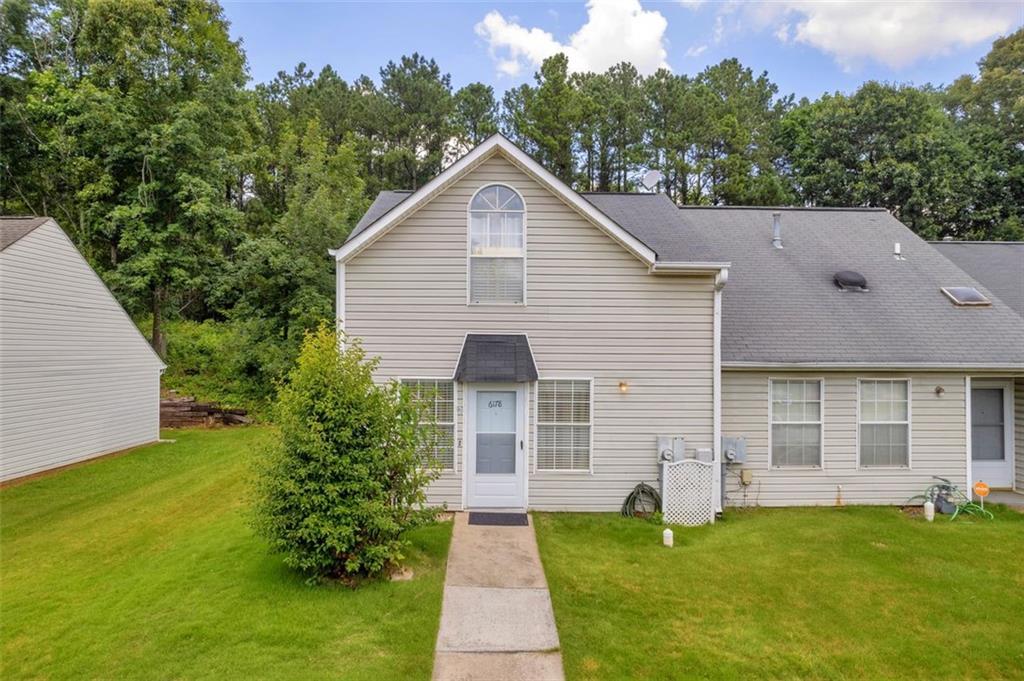 6178 Field Stone Dr., Douglasville, GA 30134