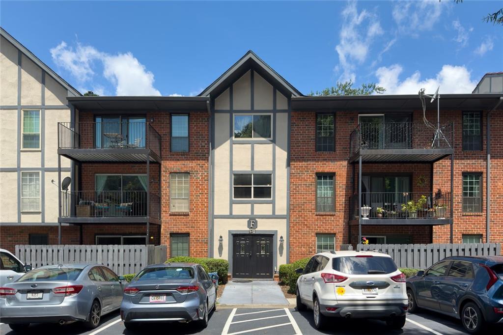 6851 Roswell Rd. #F5, Sandy Springs, GA 30328