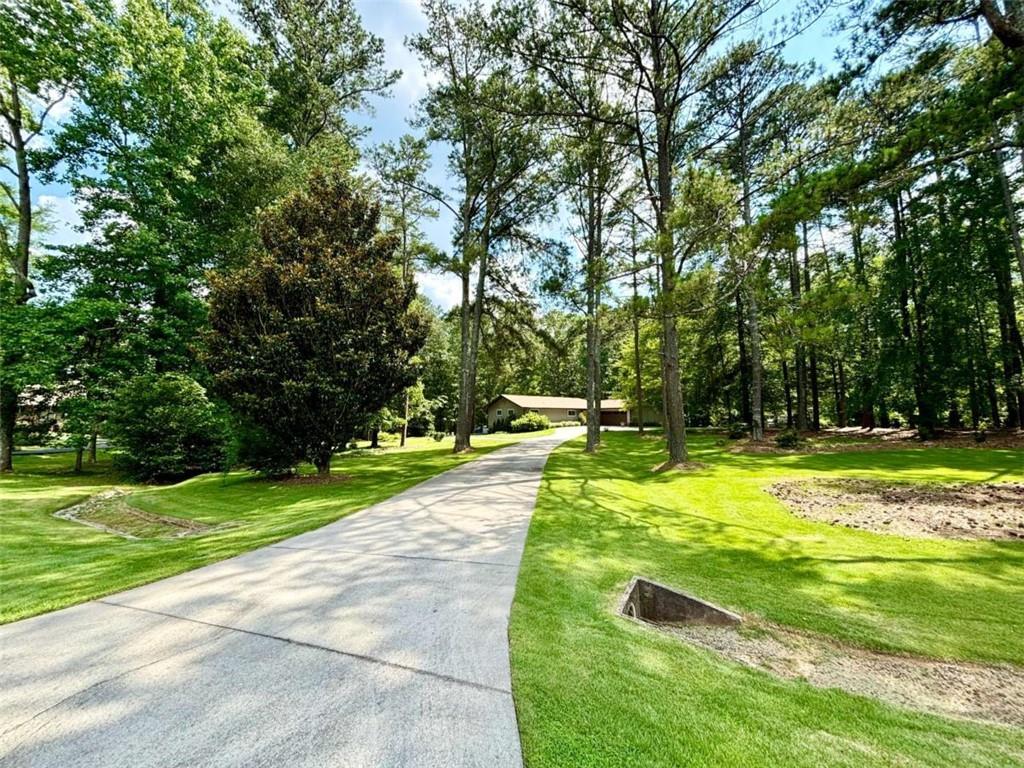 125 Cannongate Cir., Sharpsburg, GA 30277