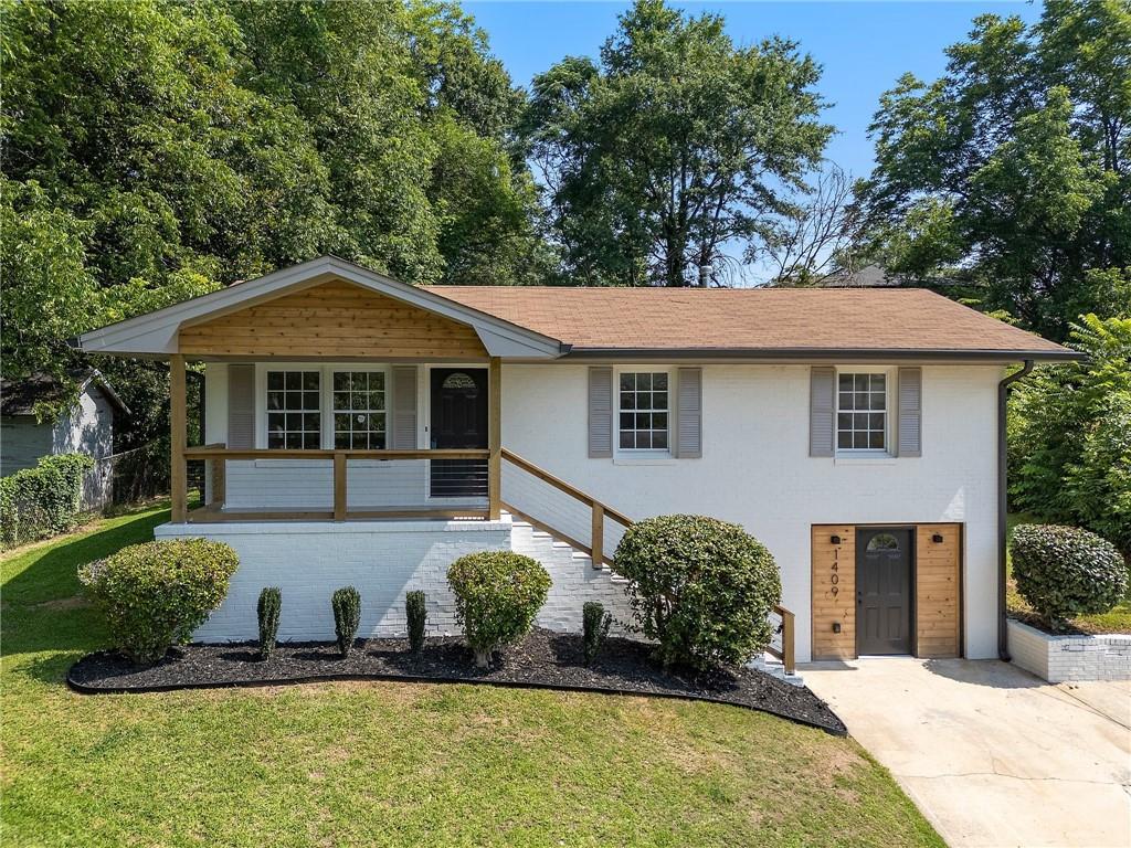 1409 Georgia Ave., East Point, GA 30344