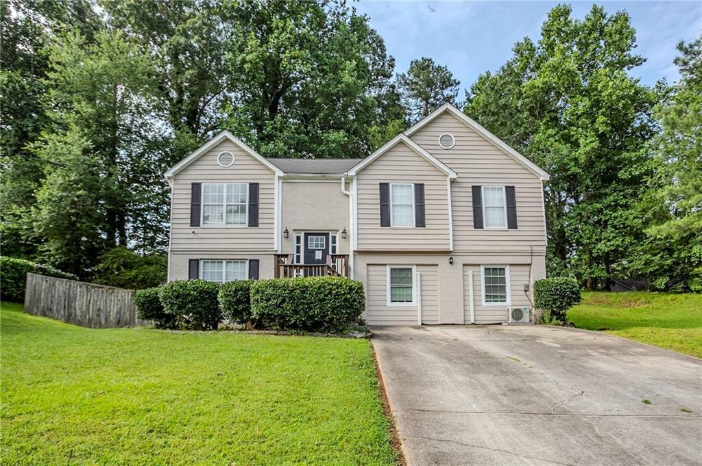 3671 Raiders Ridge Dr., Lithonia, GA 30038