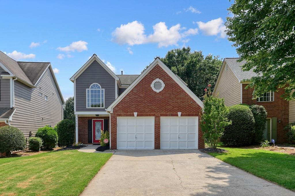 1265 Birchwood Ln., Roswell, GA 30076