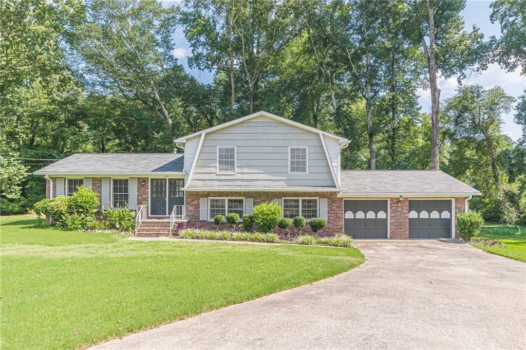 3109 Albatross Ln., Decatur, GA 30034