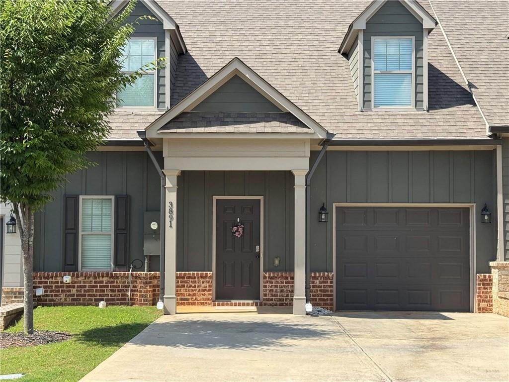 3891 Valley View Ct., Gainesville, GA 30501