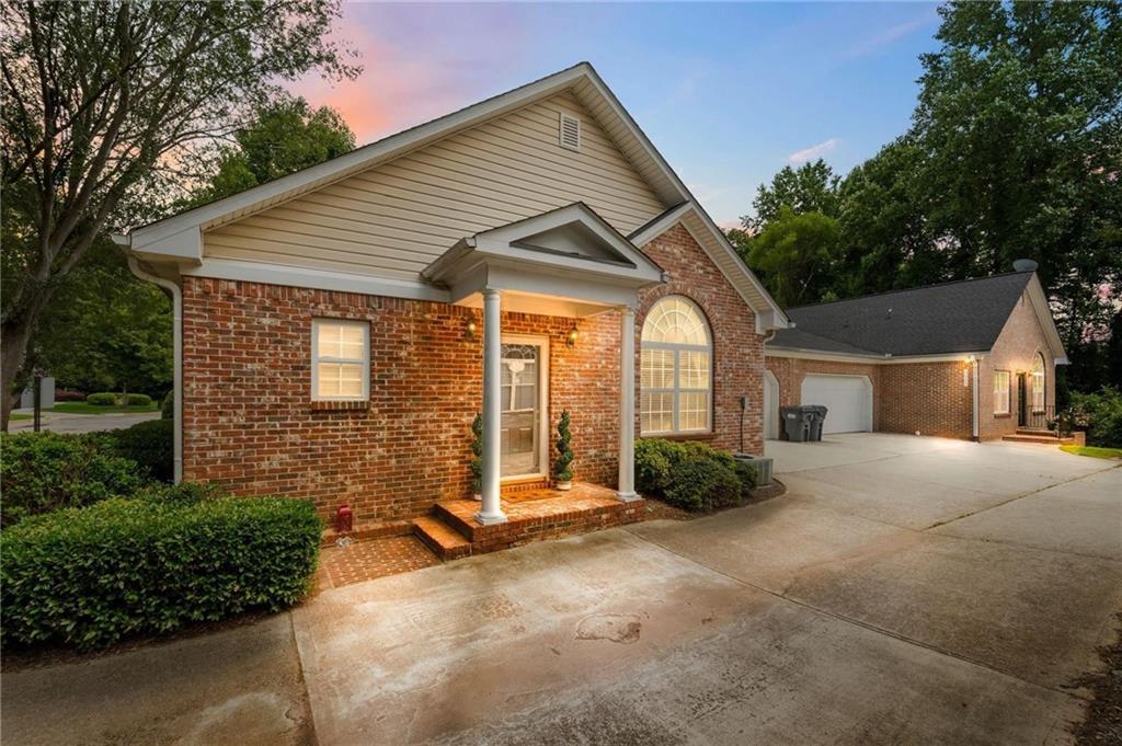3309 Raes Creek Rd. #13, Marietta, GA 30008