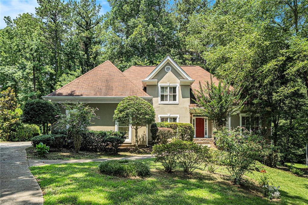 2695 Moon Cabin Dr., Powder Springs, GA 30127